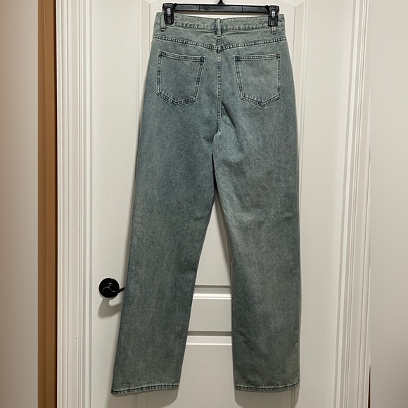 Pretty Little Thing Sz 6 Tall Vintage Wash High Waist Seam Detail 9.5” Leg Jeans - Picture 6 of 12